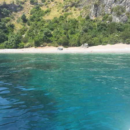 Ars Mediterranea Apartment *